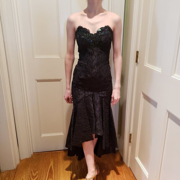 Scott McClintock Dresses & Skirts - Vintage 90s black lace strapless mermaid high-low gown 6